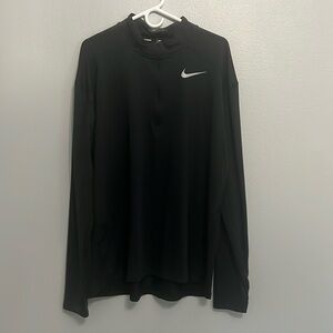 Men’s NIKE LongSleeve DRI-FIT
